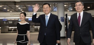 中国新任驻美国大使谢锋抵美履新