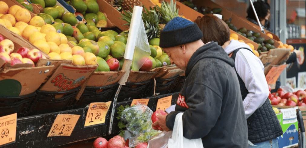 国际观察丨增长幻象下的民生之困