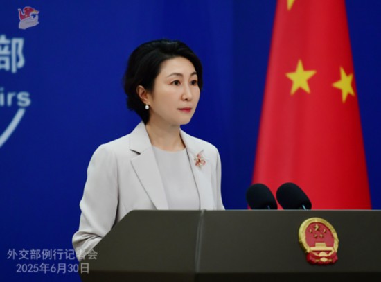外交部发言人毛宁 薛伟 摄