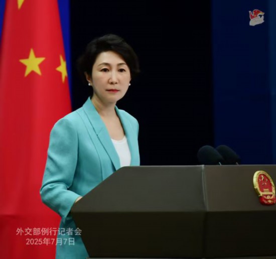 外交部发言人毛宁 薛伟 摄